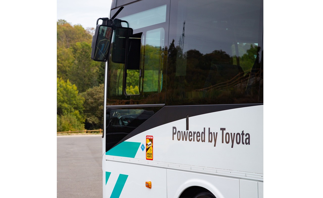 Toyota Caetano Bus